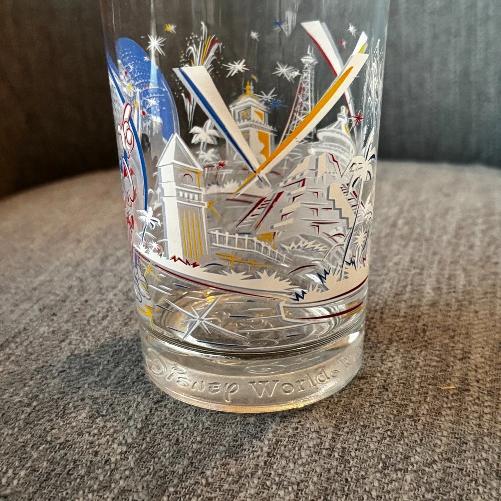 McDonalds Walt Disney World Remember the Magic 25th Anniversary Glass‎ Mickey